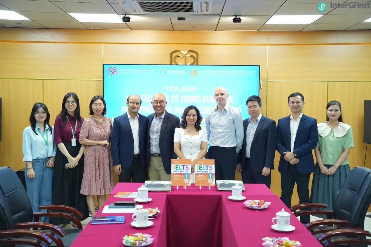 與越南國家教育大學出版社聯合出版